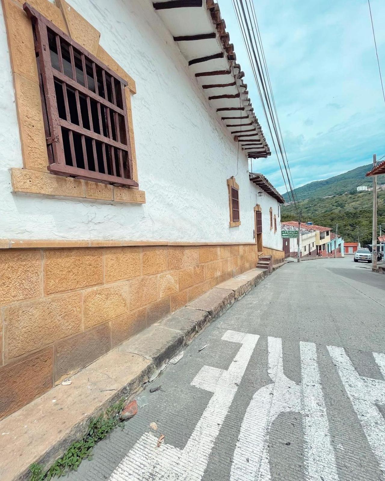Hotel Casa Posada Don Chepe San Gil Esterno foto
